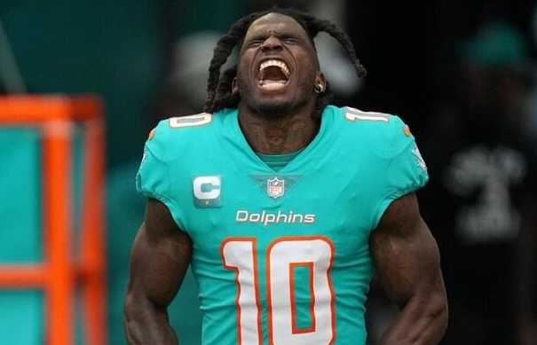 Tyreek Hill Has More Kids Than Most NFL Teams Have Wins Tyreek Hill